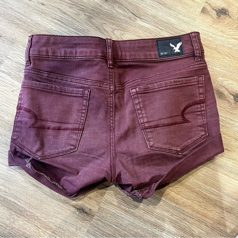 American Eagle Burgundy Denim Shorts - Picture 5 of 5